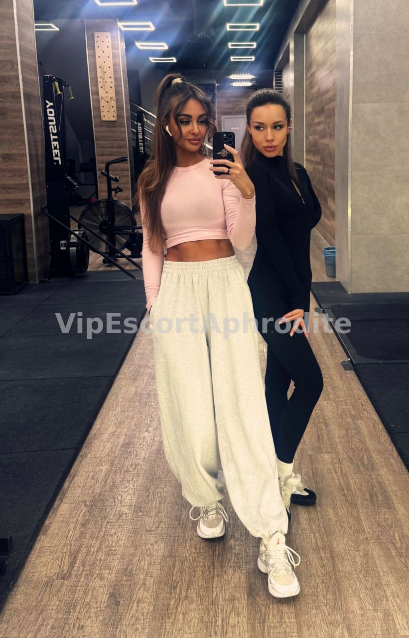 HOT DUO ALINA & LEYLA